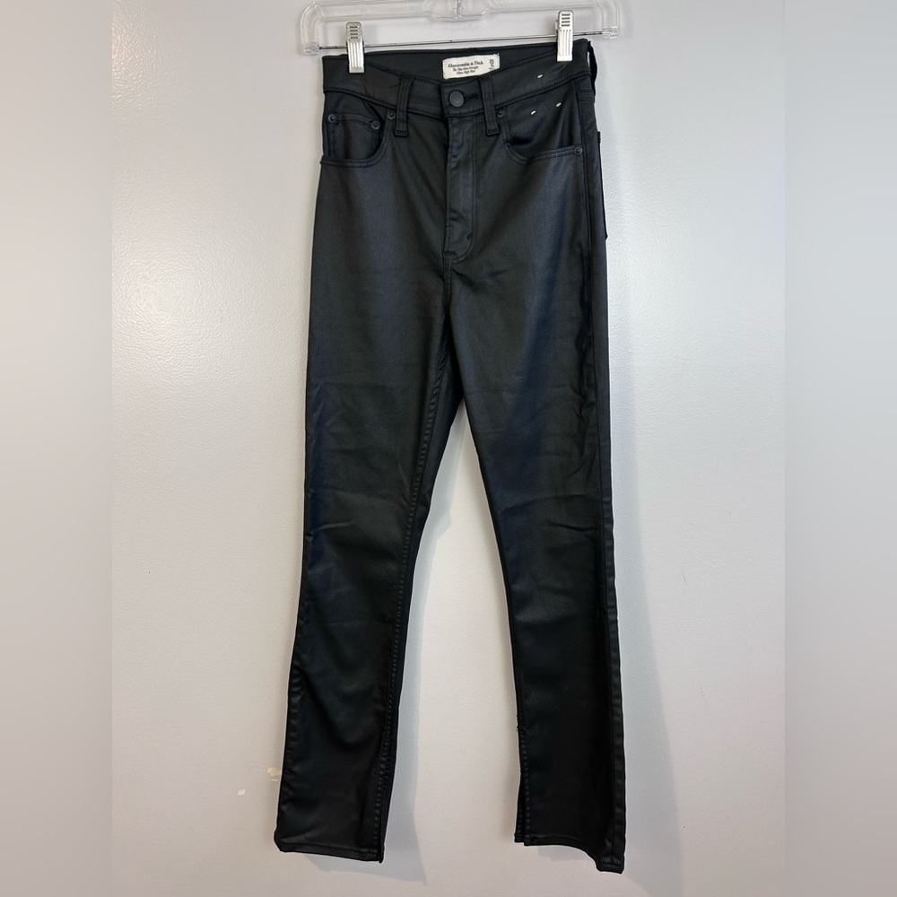 Abercrombie & Fitch 90's Straight Ultra High Rise Black Coated Pants Size 25/0